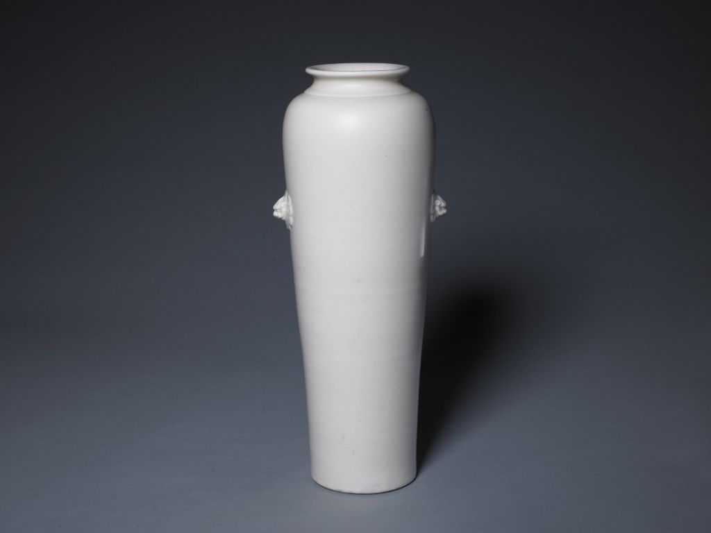 图片[1]-White glazed animal ear bottle of Dehua kiln-China Archive